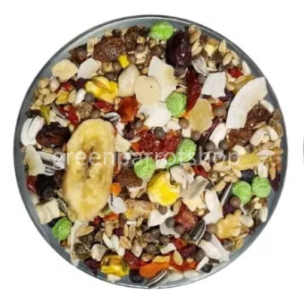 kleurrijke-gedroogde-voermix-voor-kleine-papegaaien